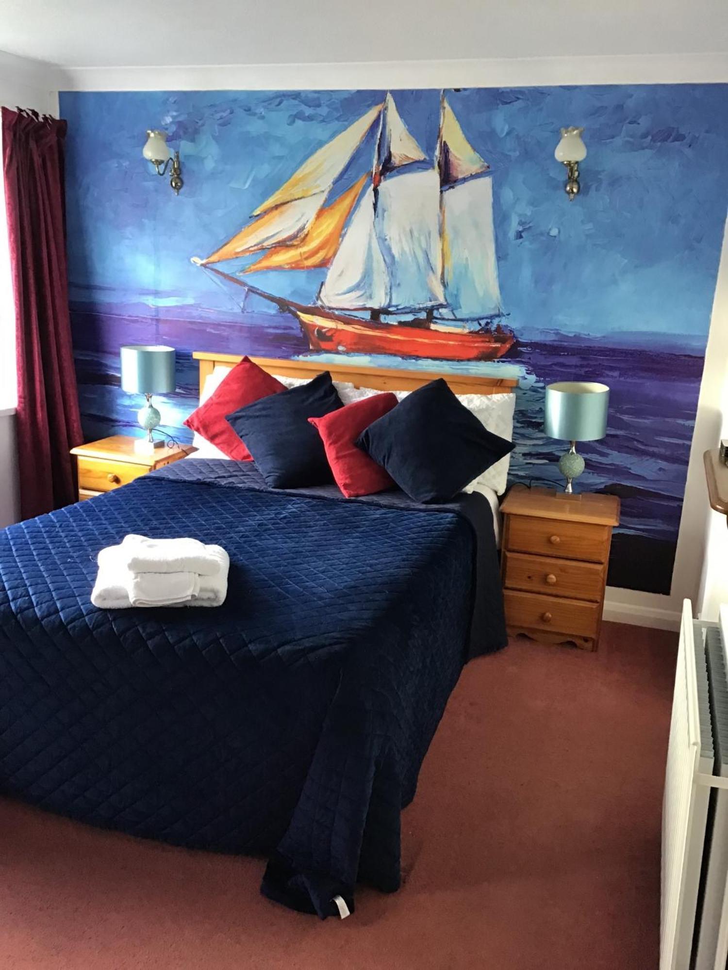 פיינטון Seaways Hotel מראה חיצוני תמונה