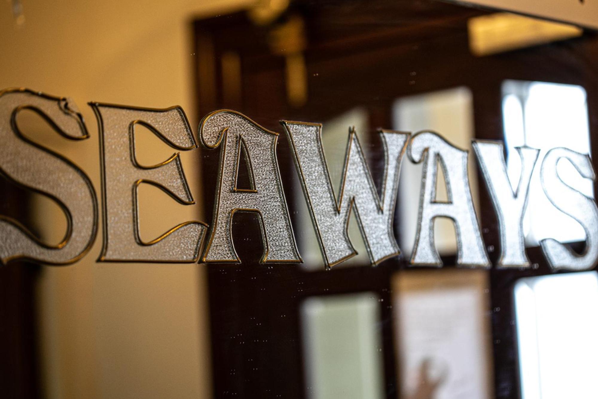 פיינטון Seaways Hotel מראה חיצוני תמונה